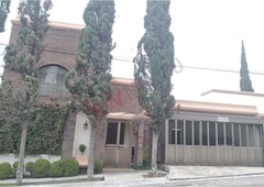 hermosa residencia con acabados de lujo colinas de san jeronimo 1er sector