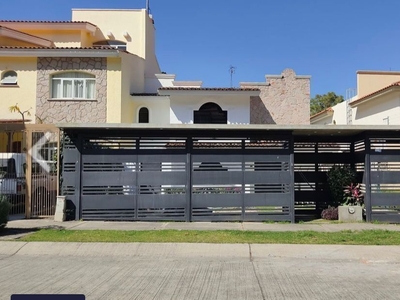 Casa en Venta de Bugambilias