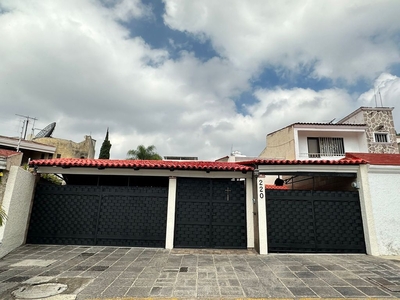 Hermosa Casa en venta en la 1ra Seccion El Palomar