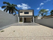 casas en venta - 600m2 - 4 recámaras - cholul - 5,300,000