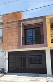 doomos. casa en venta colonia graciano sanchez boca del río veracruz