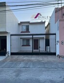 doomos. en venta casa en lomas mederos, zona sur de monterrey nuevo león