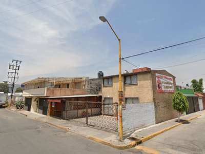Casa en venta El Fresno, Tultitlán De Mariano Escobedo, Tultitlán, Edo. De México