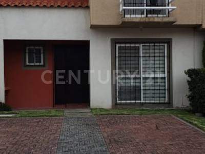 Casa en Venta Fraccionamiento Villa Toscana, Toluca Edo México