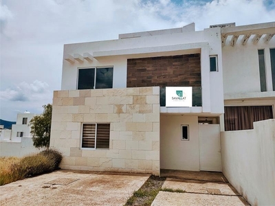 casas en renta - 190m2 - 4 recámaras - juriquilla - 17,500