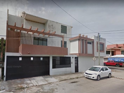 Doomos. Casa en avenida buenavista, puerto mexico, coatzacoalcos - Puerto México
