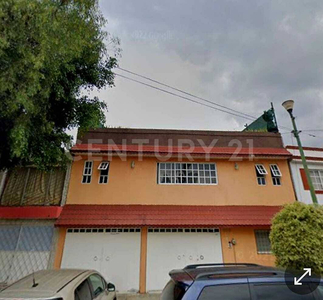 Casa En Renta En Ctm Culhuacán, Coyoacán.