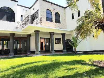 La Mejor Casa En Venta A Precio De Oportunidad En Jurica, Querétaro, Gánala!