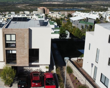 Casa Multinivel,con Jardin Para Disfrutar De Una Vista Panoramica