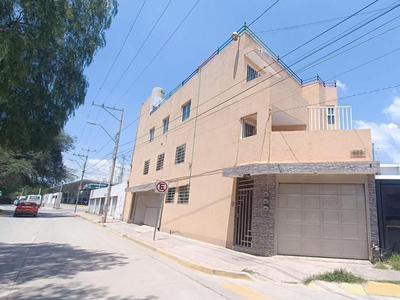 Inmueble Para Inversión - 3 Departamentos - Zona Norte - León Guanajuato