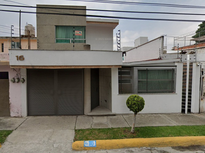 ¡¡remate Bancario!! Casa En Venta En Lomas De San Lorenzo Con 3 Recamaras.