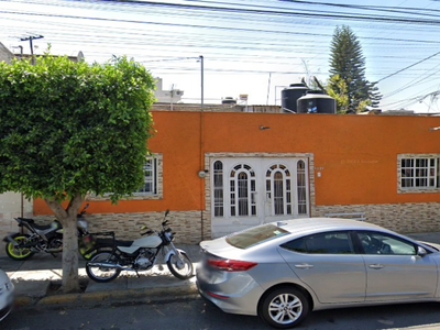 Venta Casa Calle Henry Ford,colonia Gertrudiz Sanchez, Gustavo A. Madero. Lcd