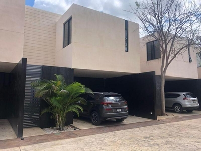 Casas en renta - 104m2 - 2 recámaras - Montebello - $18,000