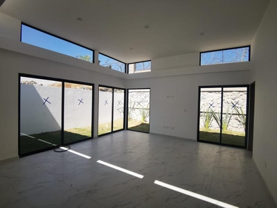 Casas en venta - 310m2 - 3 recámaras - Ocoyucan - $4,800,000