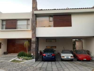 Casas en venta - 320m2 - 3 recámaras - Lomas de Angelópolis - $9,500,000
