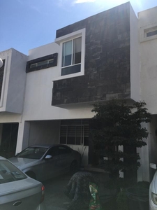 Casa en venta en condominio Quintas Bosque del Centinela