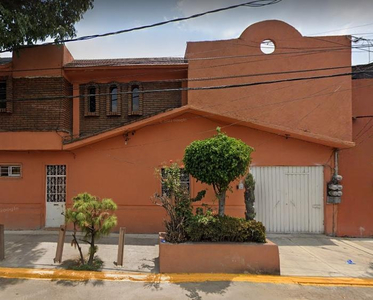 Casa En La Gustavo A. Madero, Gran Oportunidad De Tener Tu Patrimonio A Precio Remate Bancario
