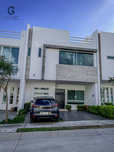 Casa En Renta En La Cima Zapopan Jalisco