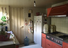 VENDO CASA PARA REMODELAR EN LAS AMERICAS