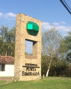 Casa en Residencial Punta Esmeralda, Juárez, Nuevo león. **Remate Bancario**.