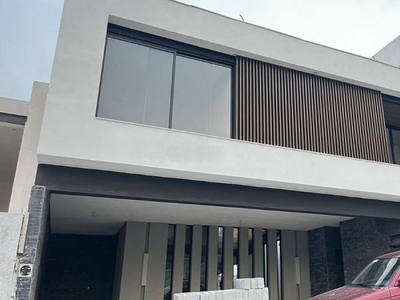 CASA EN VENTA CASTAÑOS DEL VERGEL CARRETERA NACIONAL MONTERREY