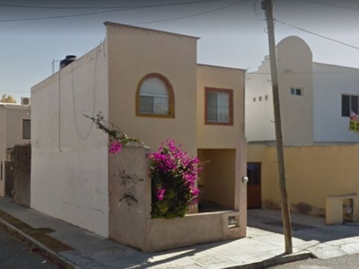 CASA EN VENTA COLONIA GUSTAVO DIAS ORDAZ EN $1,416,100 YA ADJUDICADA!!