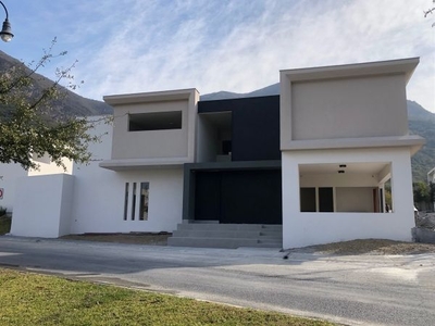 CASA EN VENTA EN LADERAS