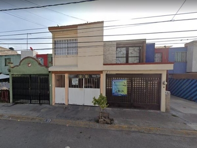 ¡Casa en venta, excelente precio!