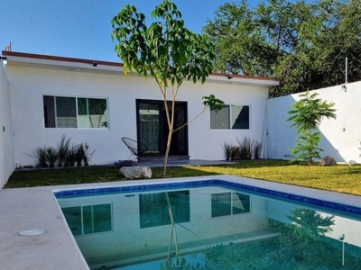 Casa SOLA, nueva y amplia en venta, cerca de paseo Solidaridad, Yautepec Mor.