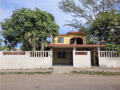 En venta casa en Col. Independencia, Altamira