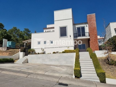 Casa en renta Bosque Esmeralda, Atizapán De Zaragoza