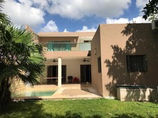 4 o mas recamaras en venta en hacienda xcanatun mérida