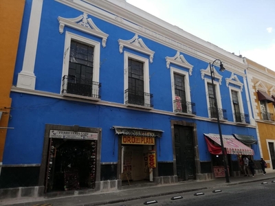 Doomos. Casona en venta en centro Histórico de Puebla