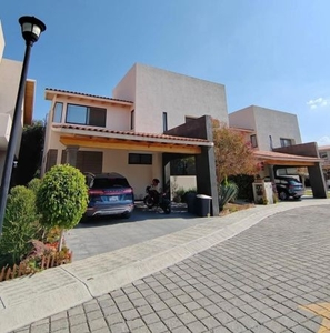 CASA EN VENTA EN BALVANERA COUNTRY CLUB, 4 REC., 4.5 BAÑOS, JARDÍN, ALBERCA