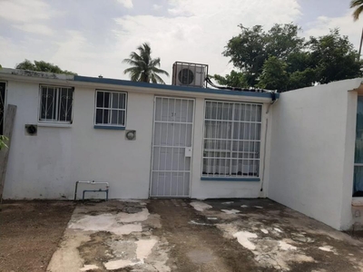 Casa en Venta en Llano Largo Acapulco de Juárez, Guerrero