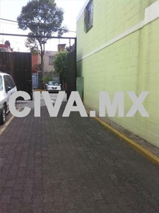 Casa en Venta en Los Mirasoles Iztapalapa, Distrito Federal