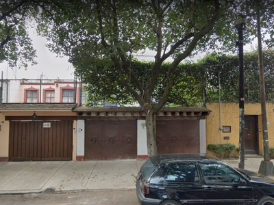 Casa En Venta Morelos # 50, Col. Del Carmen, Alc. Coyoacan, Cp. 04100 Mlci131