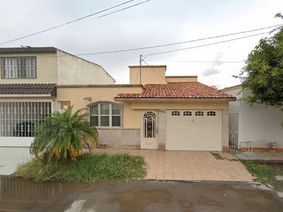 Casa En Villas De La Hacienda Torreón Coahuila. Syp