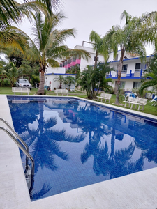 Hotel De Dos Niveles Con 14 Habitaciones Y Alberca En Tecolutla, Veracruz, Centro.