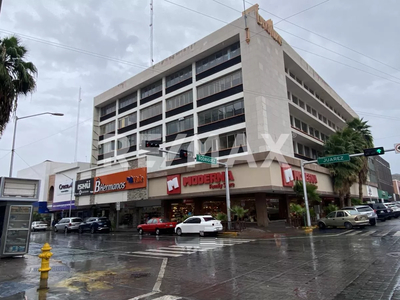 Oficina En Renta En El Edificio En Calle Rodríguez En El Centro