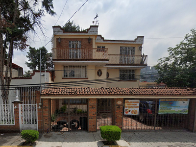 Casa en venta Calle Cerezos 27-182, Fracc Jardines De Atizapán, Atizapán De Zaragoza, México, 52978, Mex