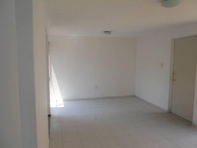 Departamento en venta Calle Pesebres 17, Fracc Villas De La Hacienda, Atizapán De Zaragoza, México, 52929, Mex