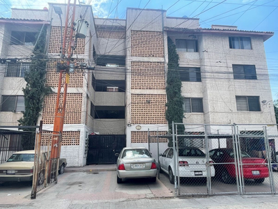 San Isidro Amplio Departamento En Venta