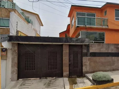 Casa A La Venta En Cuautitlan Izcalli, Inmejorable Remate Bancario. No Creditos