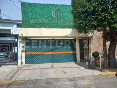 Departamento En Renta En Viveros De La Loma, Tlalnepantla, Estado De México