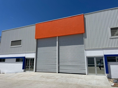 Doomos. Bodega Comercial en Renta de 373.30 m2, en Murua, Tijuana