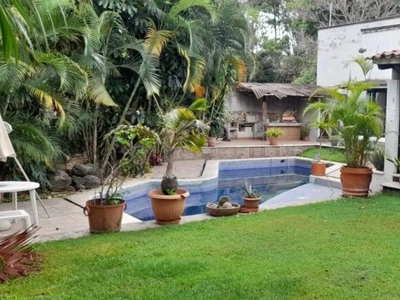 Doomos. Casa en venta en Lomas de Atzingo Cuernavaca Morelos