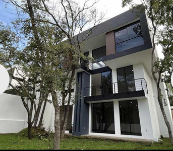 Hermosa Casa En Condado De Sayavedra