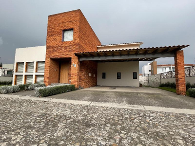 Residencia En Venta En El Mesón, Calimaya