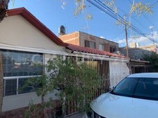 casa en venta recamara en planta baja zona sur chihuahua